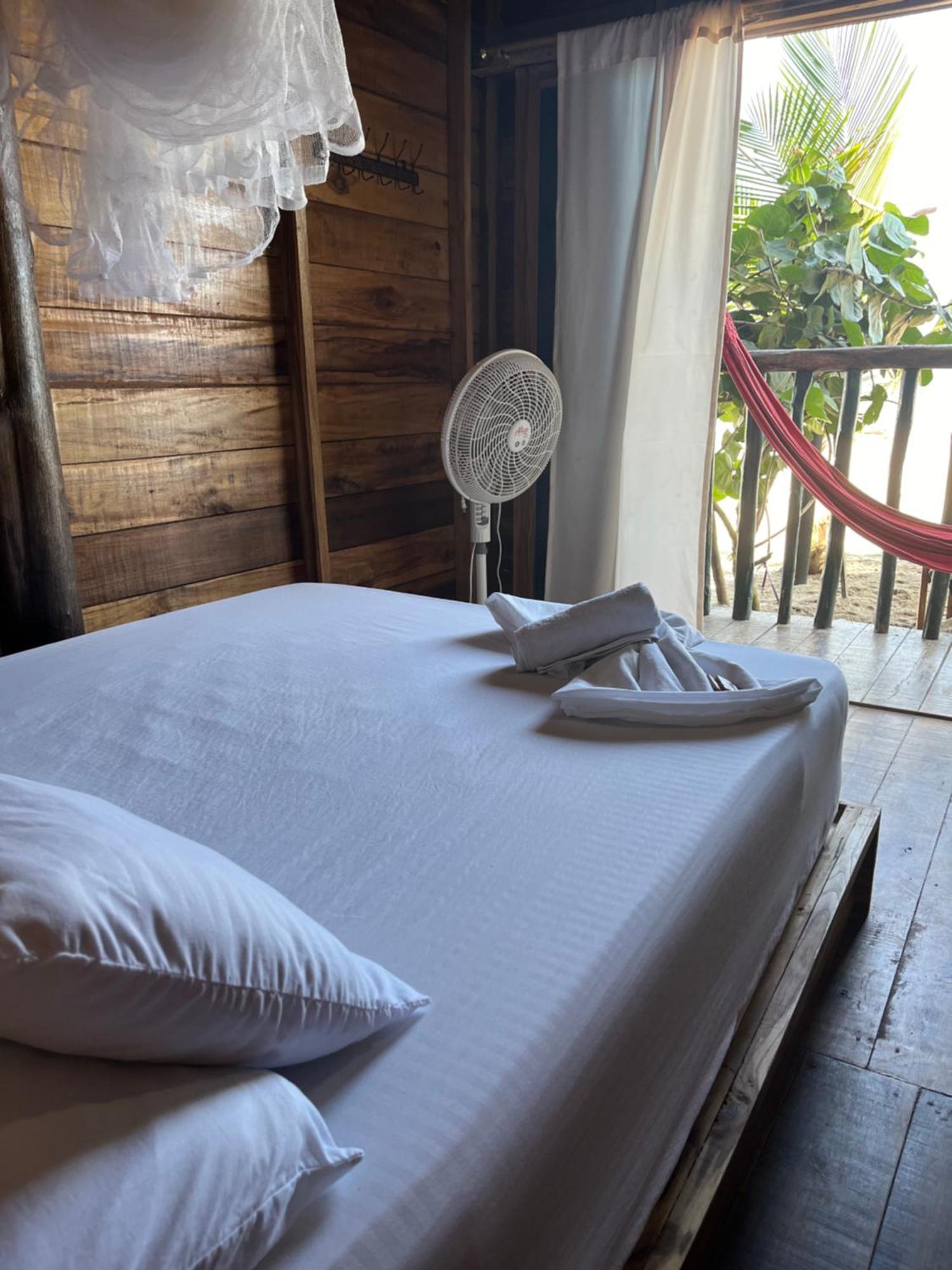 The Mompe Beach Hostal La Poza エクステリア 写真