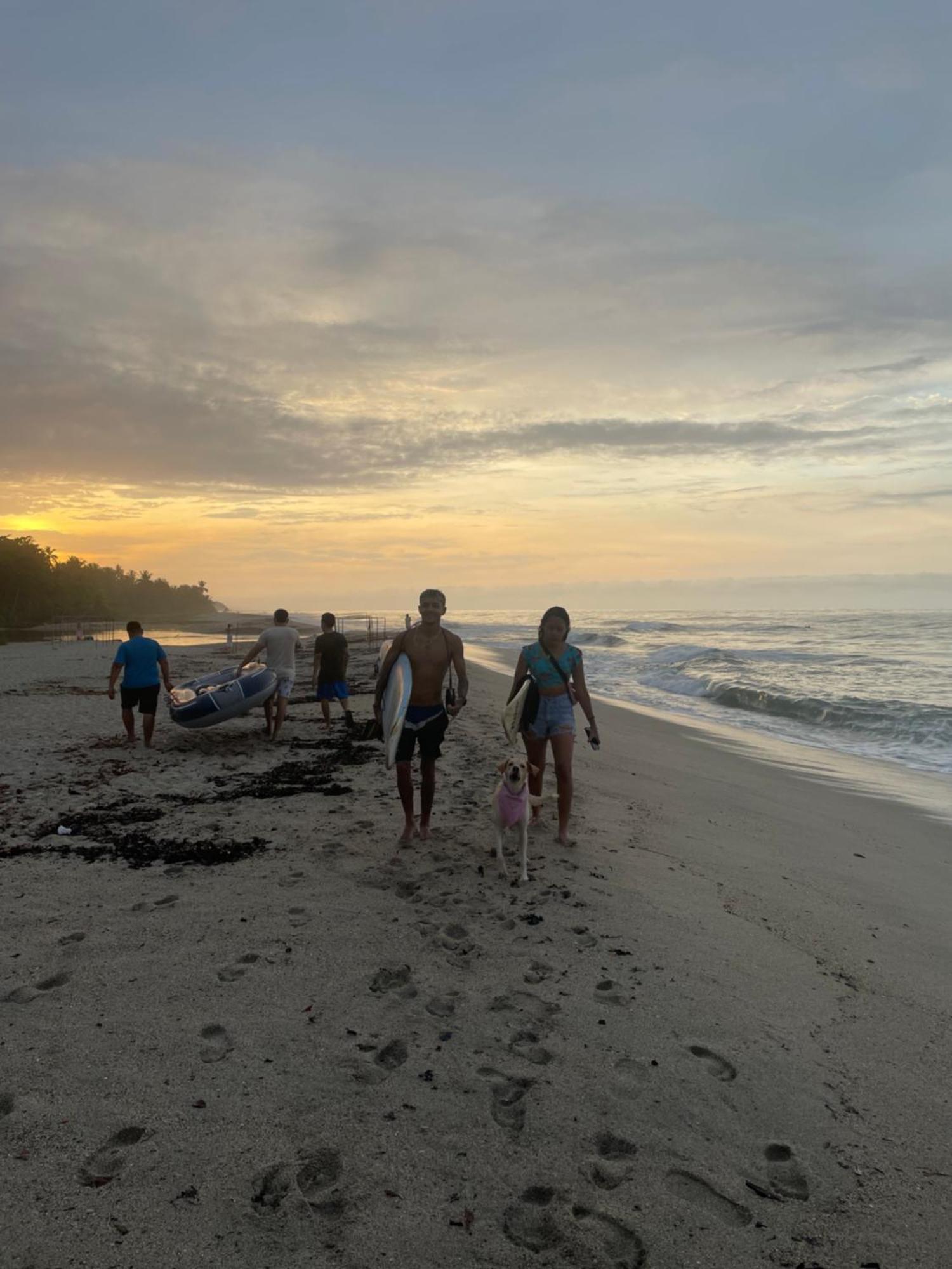 The Mompe Beach Hostal La Poza エクステリア 写真