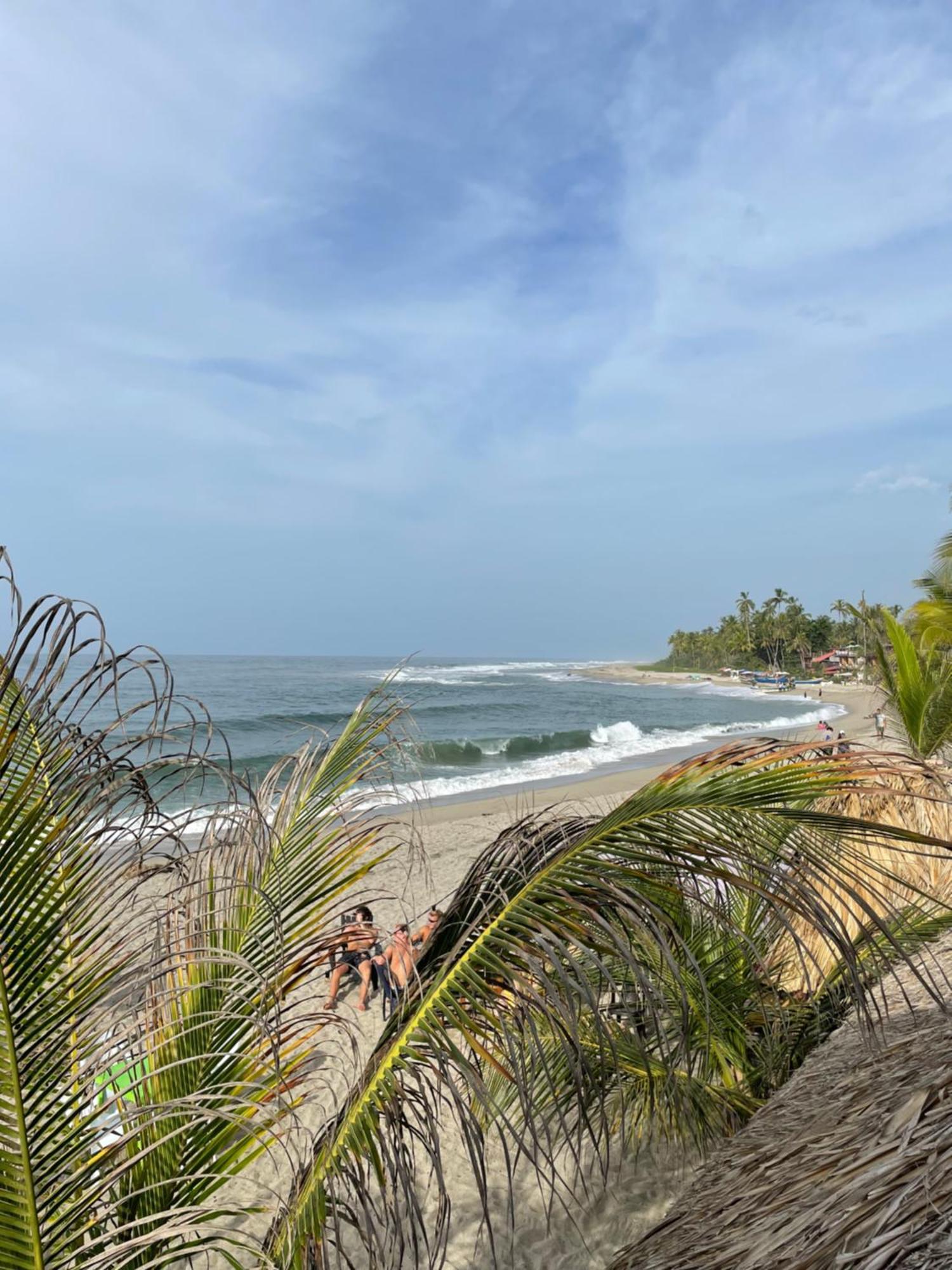 The Mompe Beach Hostal La Poza エクステリア 写真